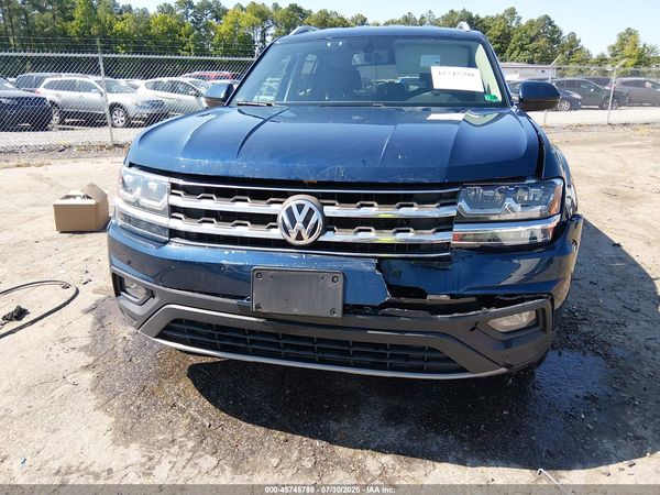 2018 VOLKSWAGEN ATLAS 3.6L V6 SE — I6