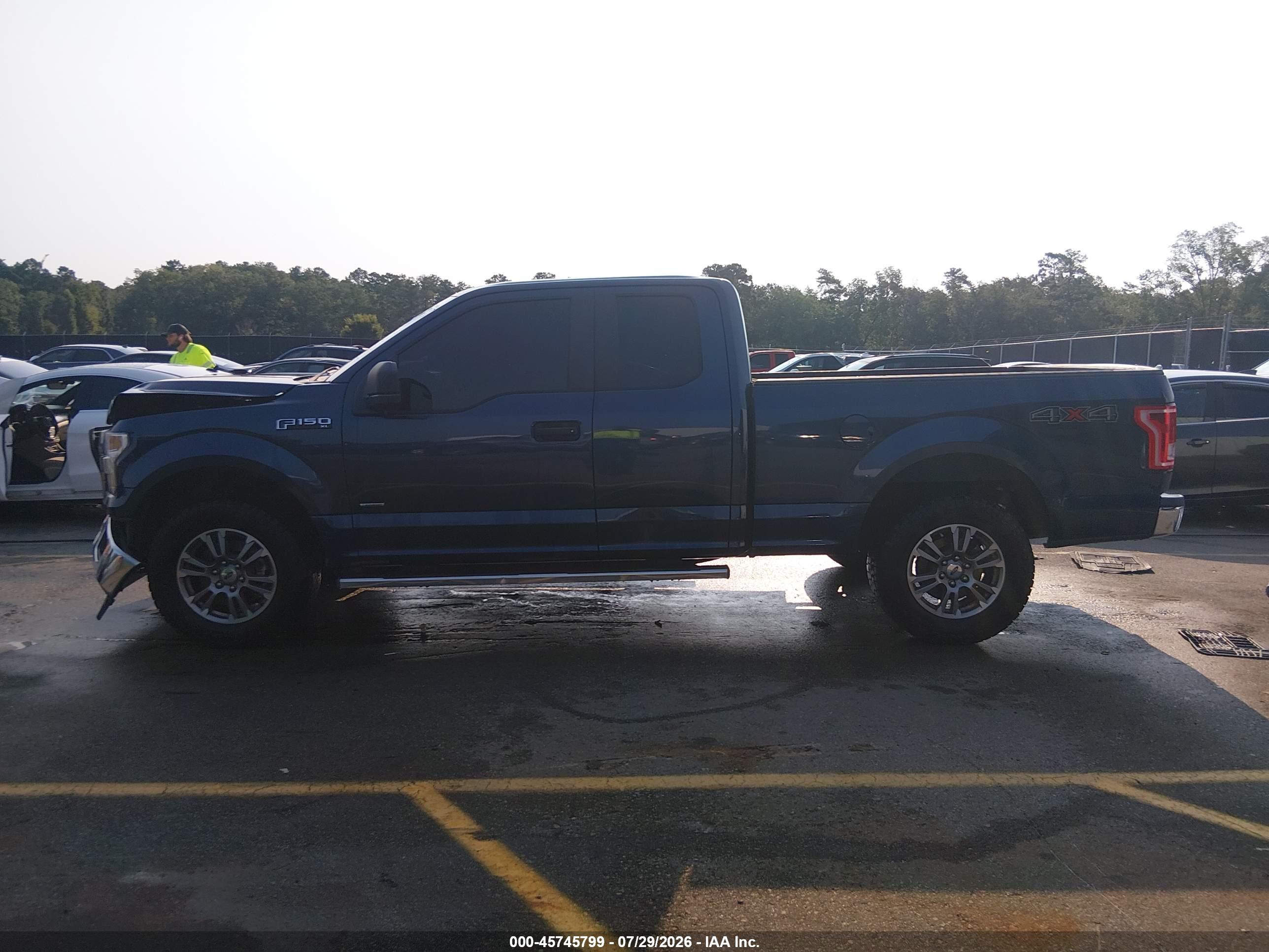 2017 FORD F-150 XL