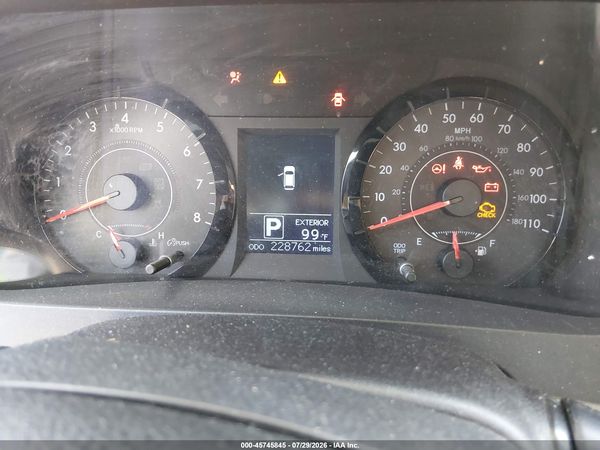 2016 TOYOTA SIENNA LE 8 PASSENGER