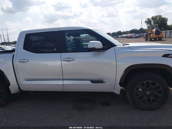 2025 TOYOTA TUNDRA PLATINUM