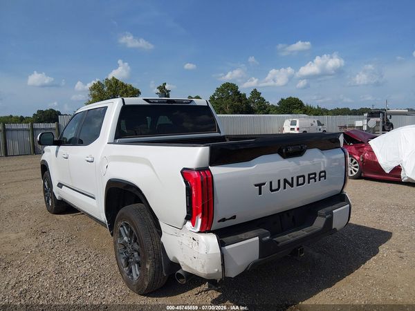 2025 TOYOTA TUNDRA PLATINUM