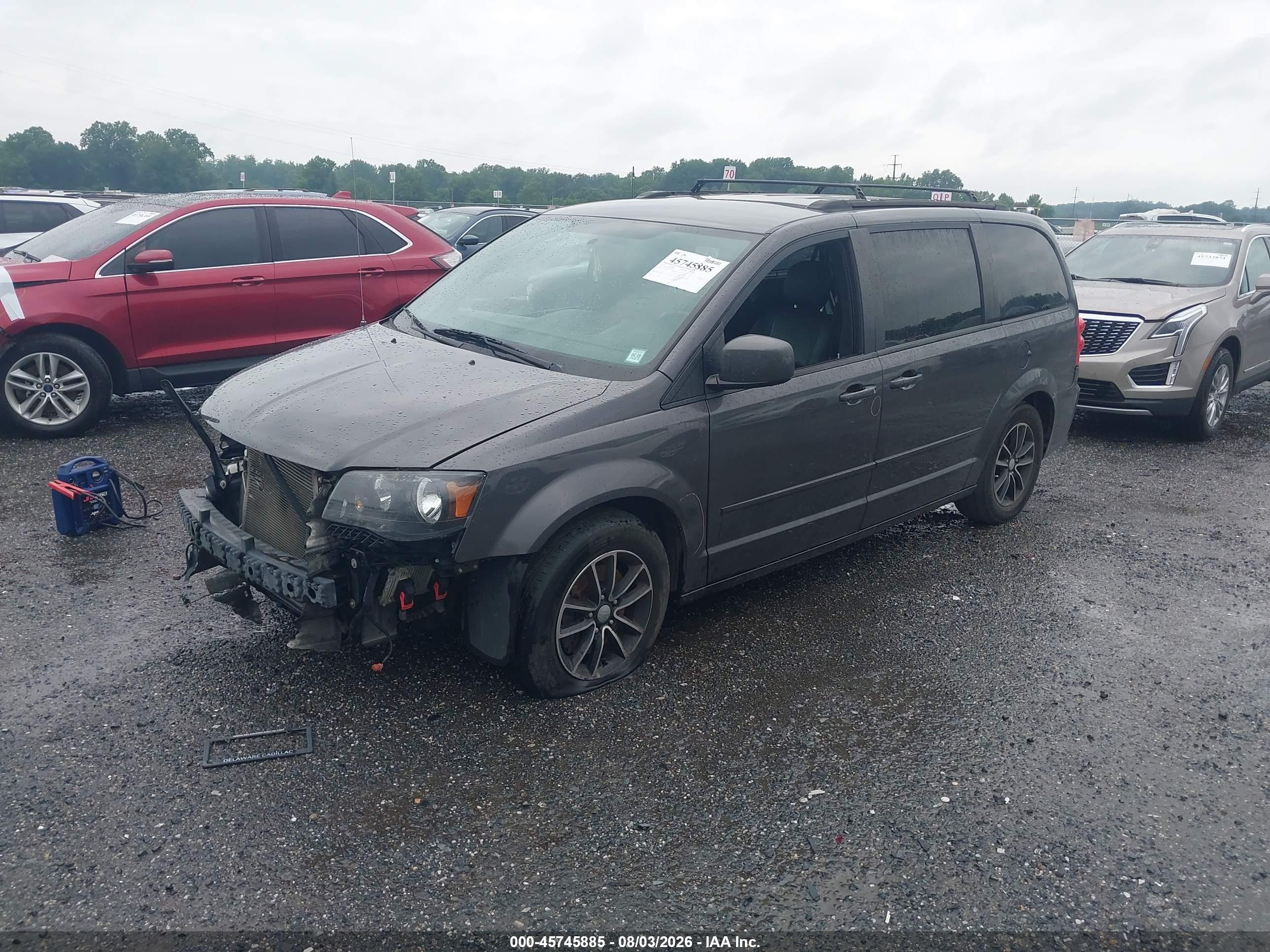 2017 DODGE GRAND CARAVAN GT — I2
