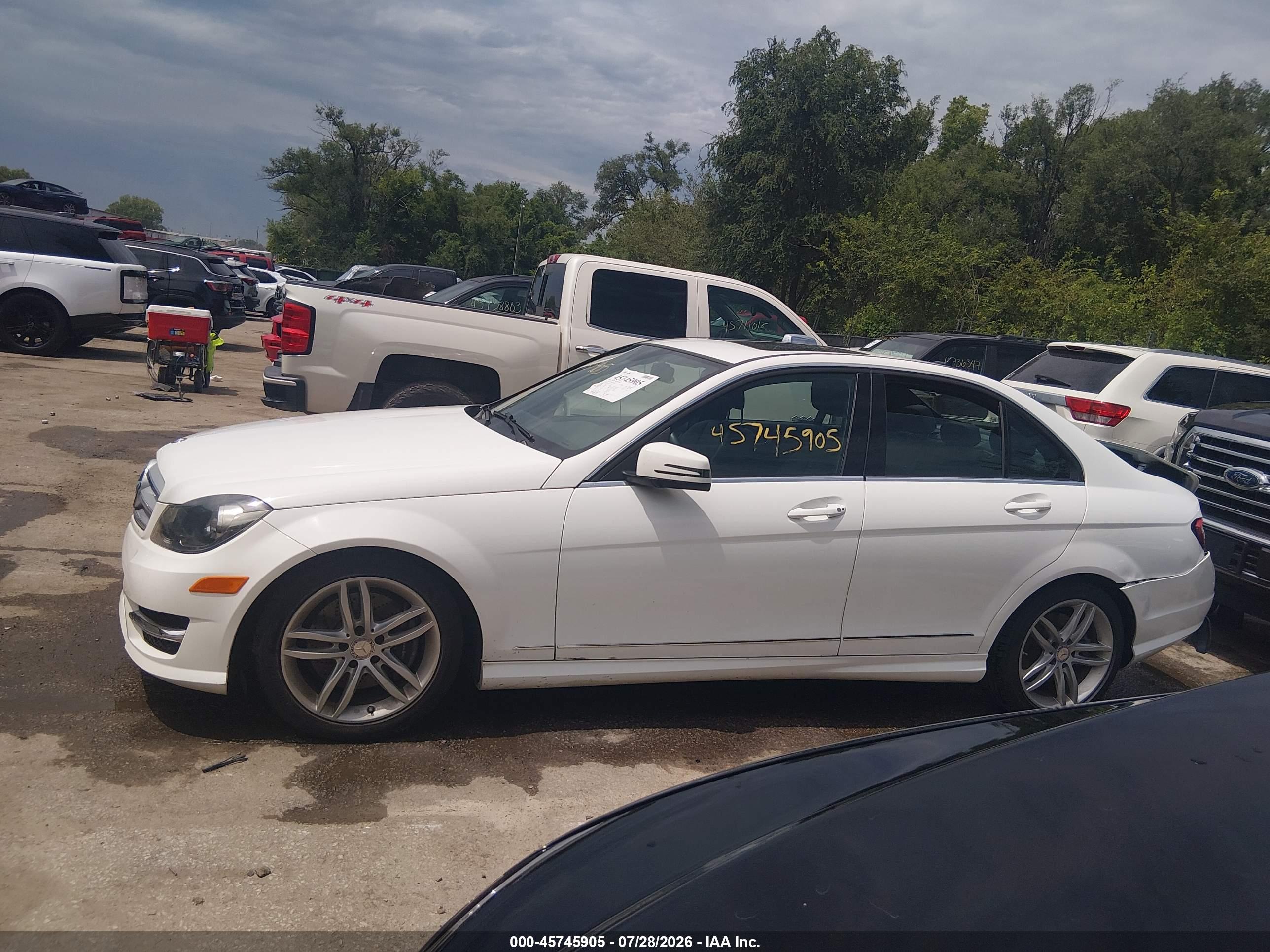 2013 MERCEDES-BENZ C 300 SPORT 4MATIC