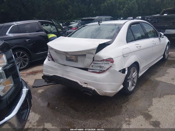 2013 MERCEDES-BENZ C 300 SPORT 4MATIC