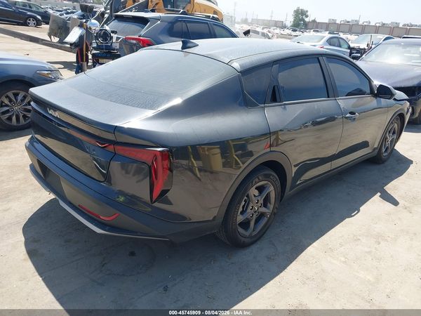 2025 KIA K4 LXS