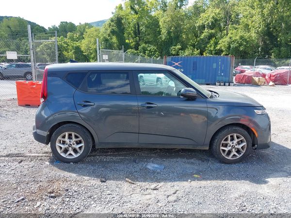 2021 KIA SOUL S