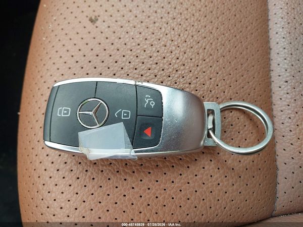 2021 MERCEDES-BENZ GLC 300 4MATIC SUV