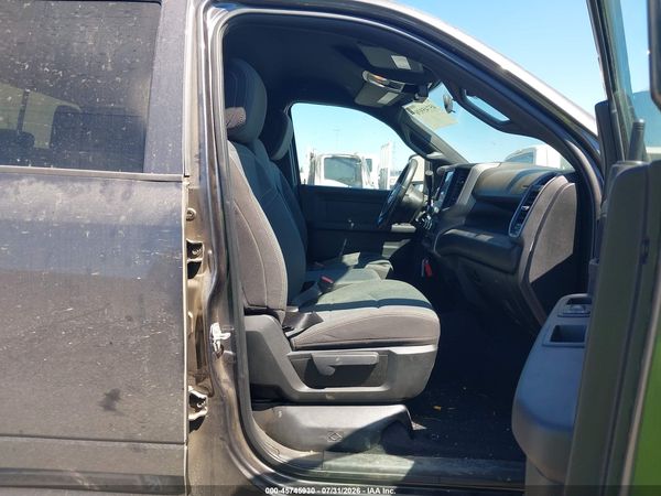 2023 RAM 3500 TRADESMAN  4X4 8' BOX