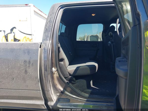 2023 RAM 3500 TRADESMAN  4X4 8' BOX