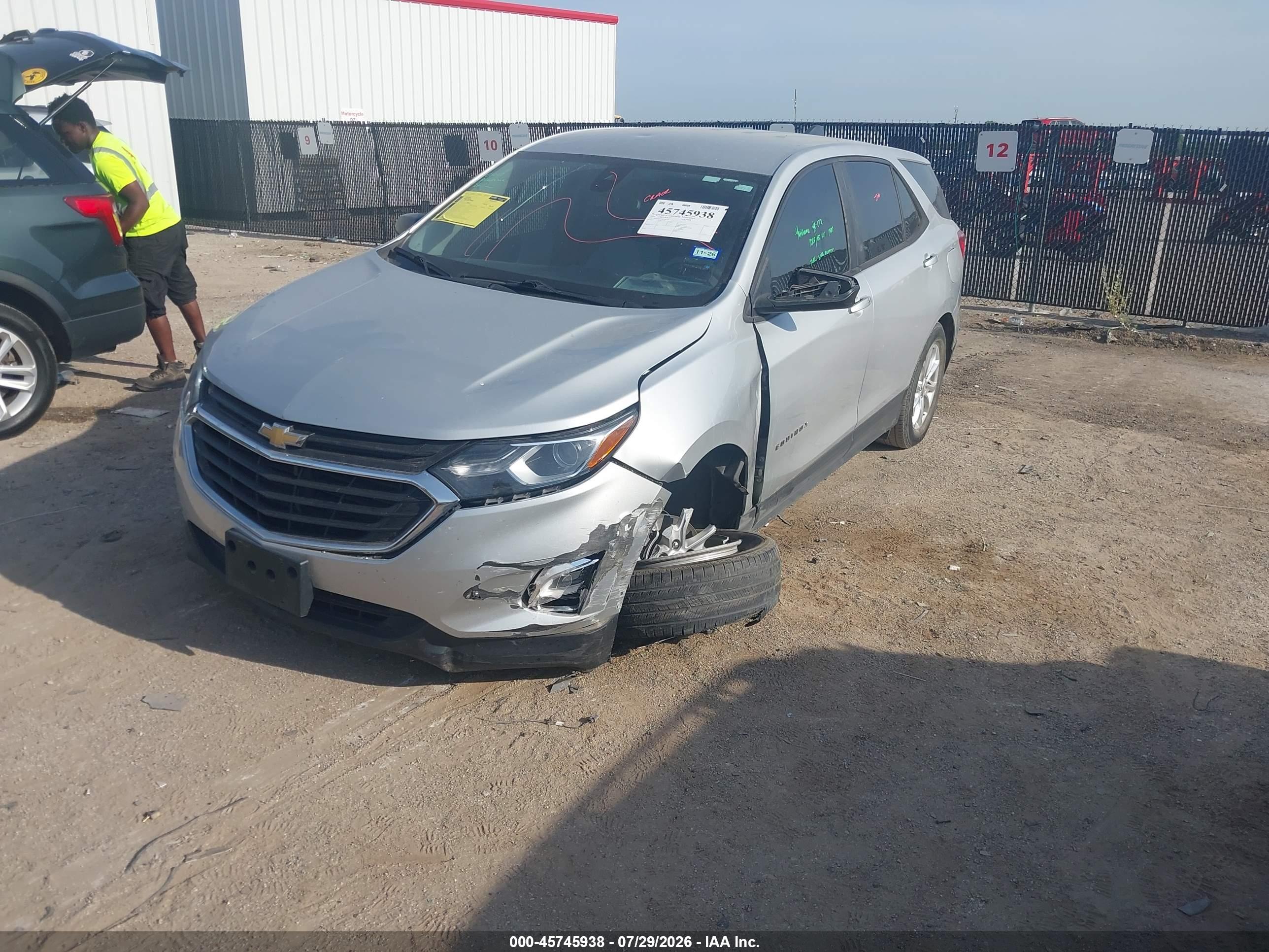 2020 CHEVROLET EQUINOX FWD LS — I2