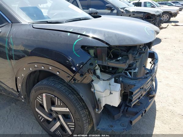 2025 NISSAN KICKS SV FWD — I152