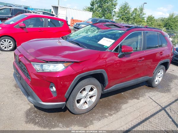 2019 TOYOTA RAV4 XLE