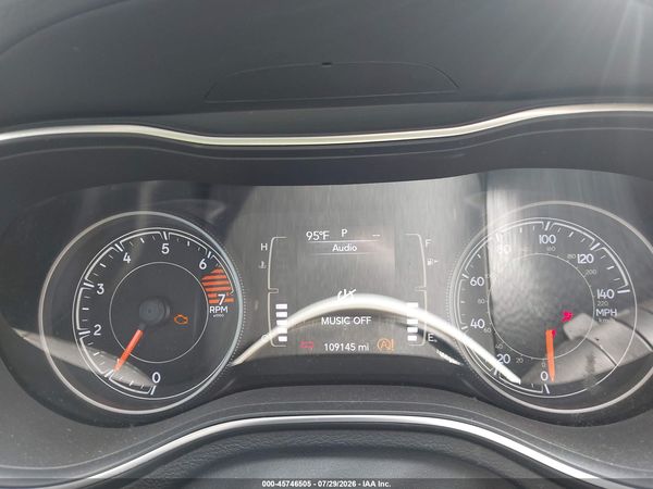 2019 JEEP CHEROKEE LATITUDE FWD