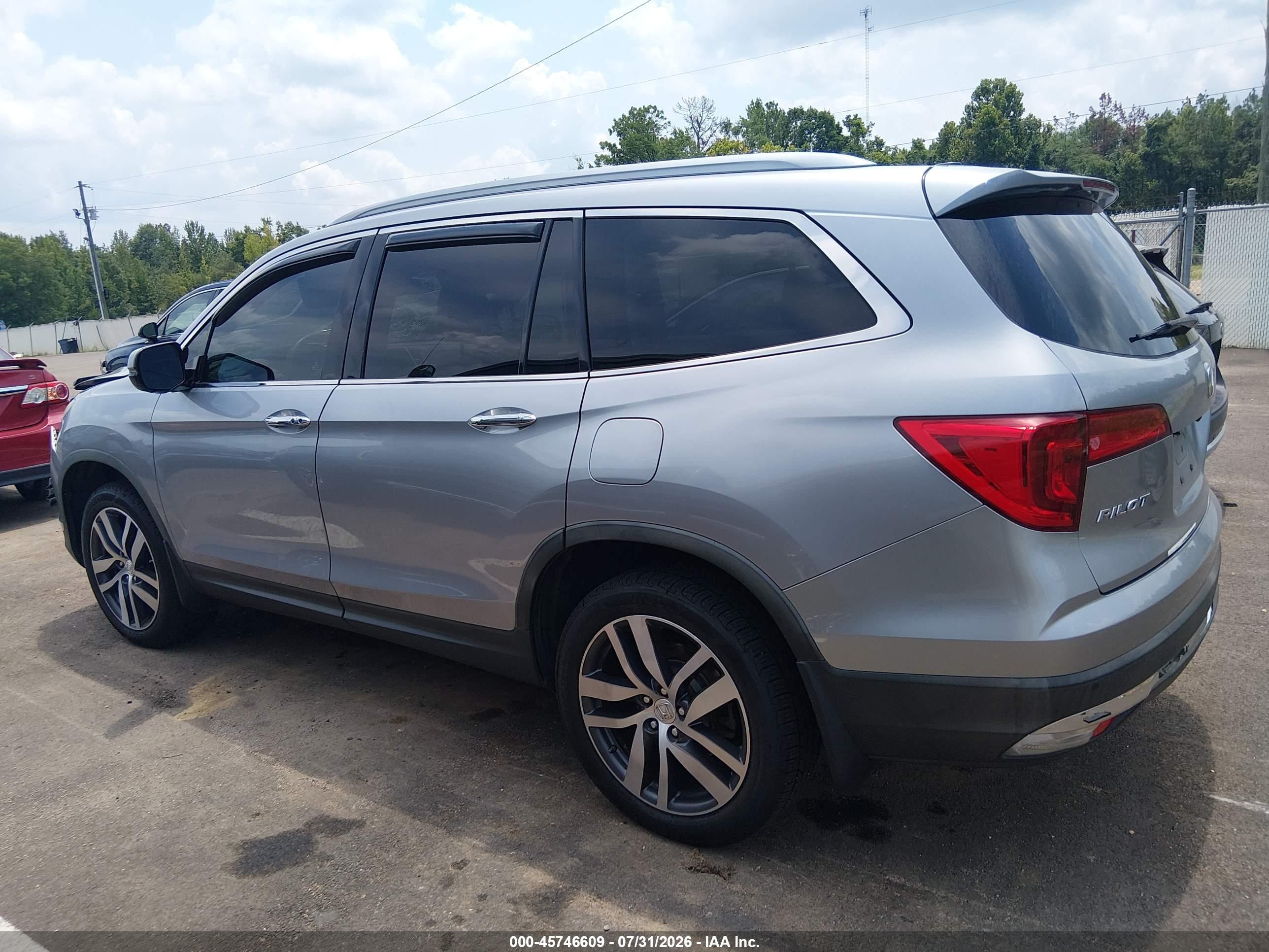 2017 HONDA PILOT ELITE