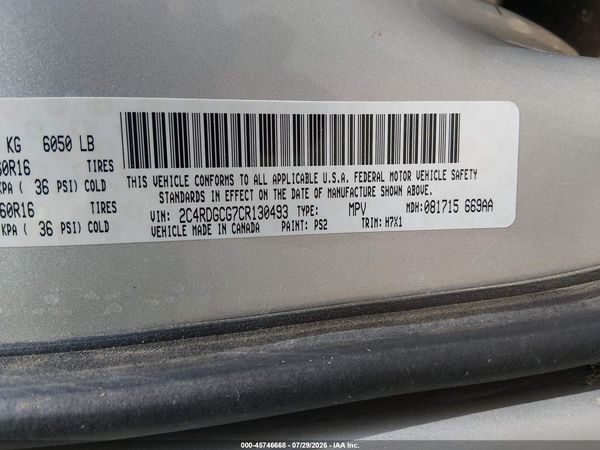 2012 DODGE GRAND CARAVAN SXT — I9