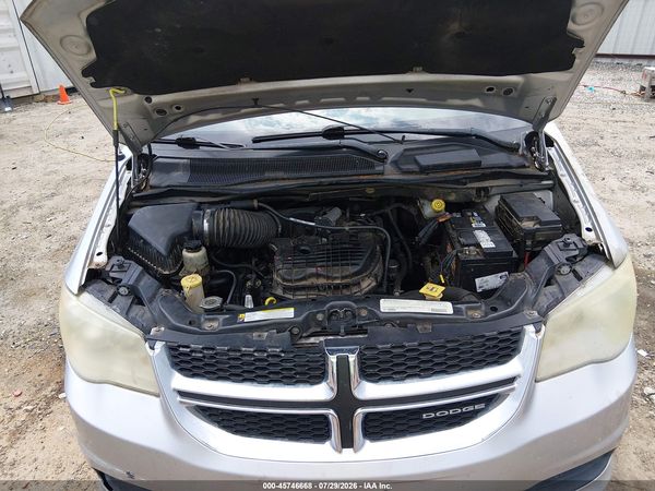 2012 DODGE GRAND CARAVAN SXT — I10