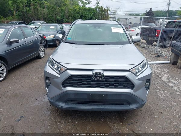 2019 TOYOTA RAV4 XLE