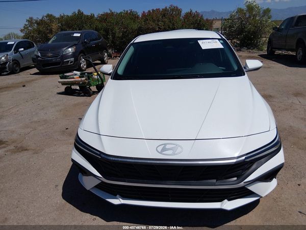 2024 HYUNDAI ELANTRA SEL