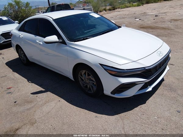 2024 HYUNDAI ELANTRA SEL