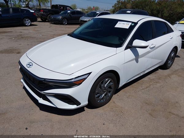 2024 HYUNDAI ELANTRA SEL