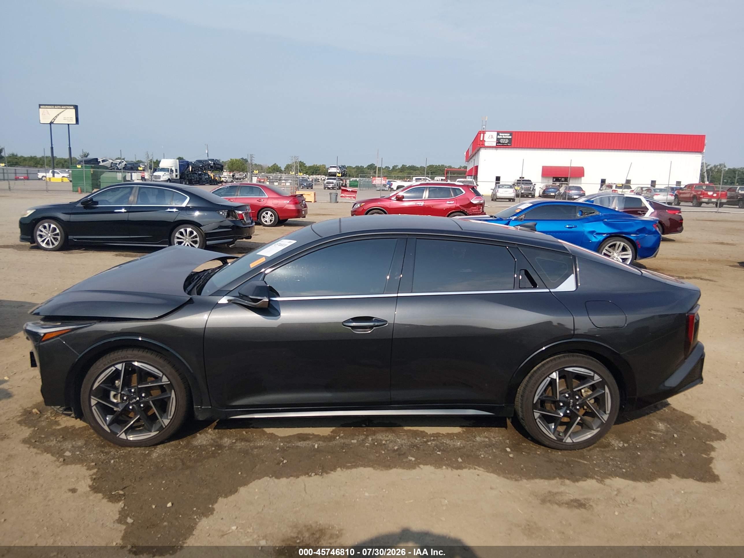 2025 KIA K4 GT-LINE