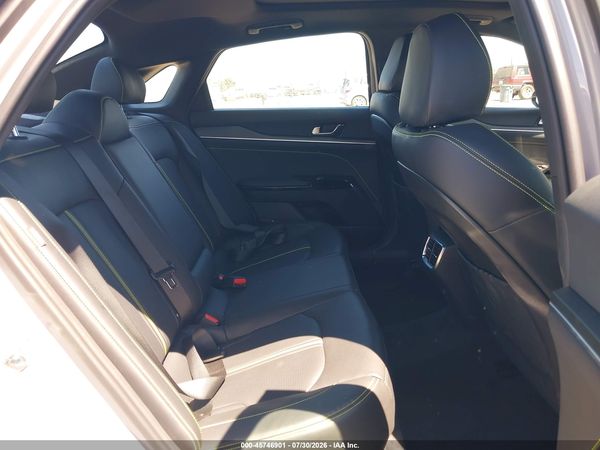2026 KIA K5 GT