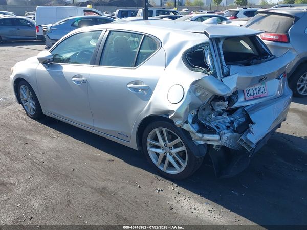 2016 LEXUS CT 200H