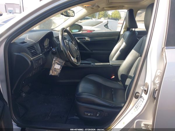 2016 LEXUS CT 200H