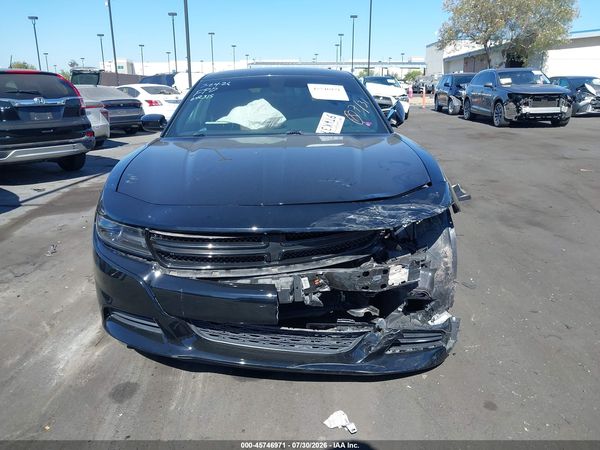 2016 DODGE CHARGER SE