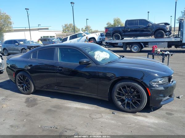 2016 DODGE CHARGER SE