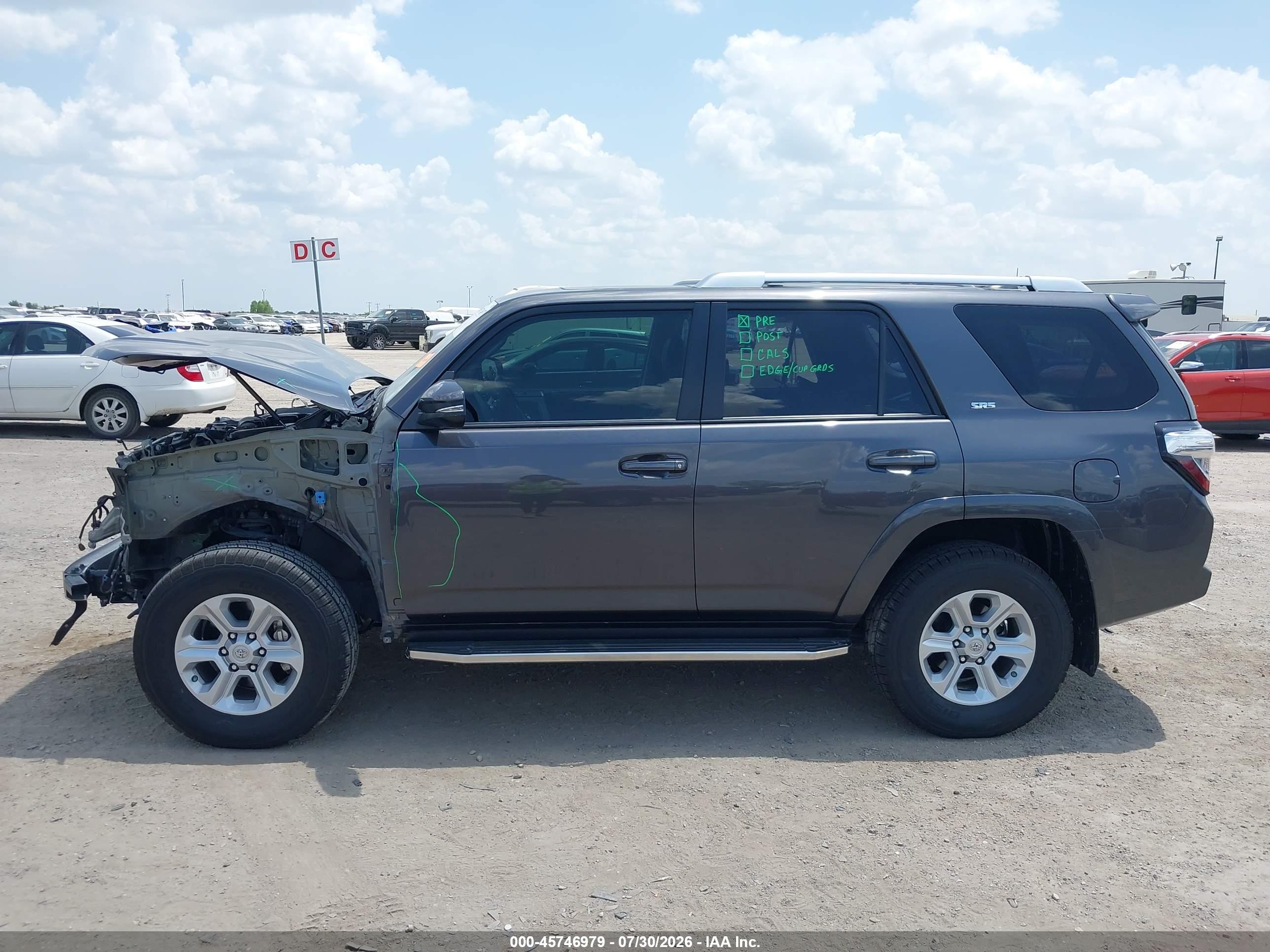 2018 TOYOTA 4RUNNER SR5 PREMIUM
