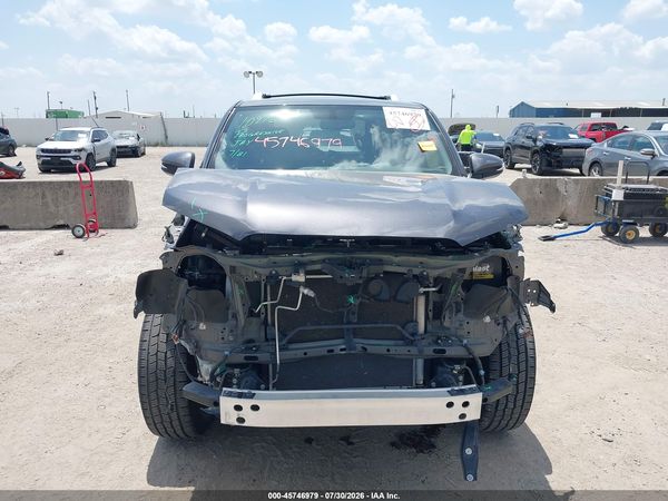 2018 TOYOTA 4RUNNER SR5 PREMIUM