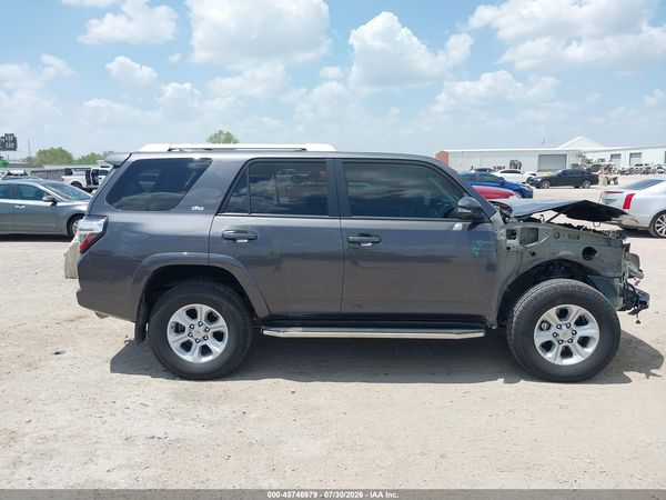 2018 TOYOTA 4RUNNER SR5 PREMIUM