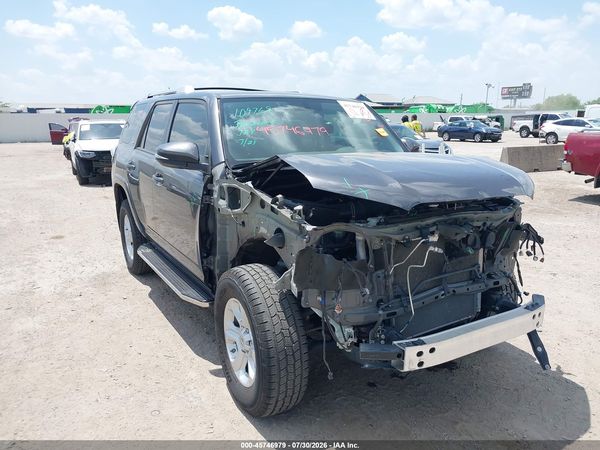 2018 TOYOTA 4RUNNER SR5 PREMIUM