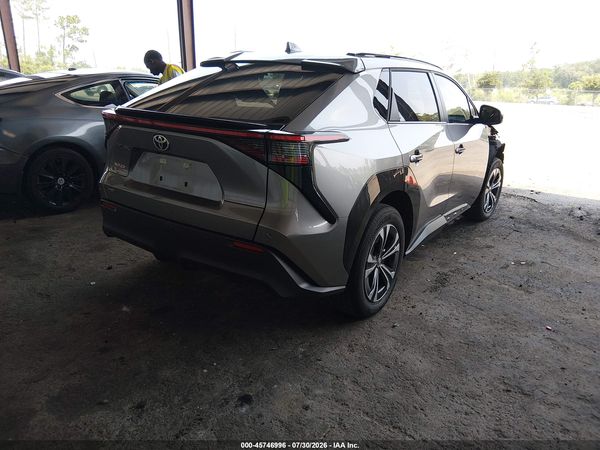 2024 TOYOTA BZ4X XLE