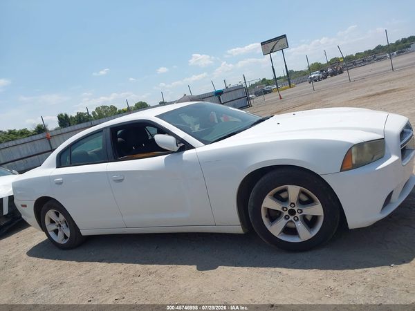 2014 DODGE CHARGER SE
