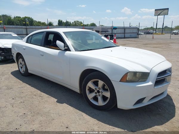 2014 DODGE CHARGER SE