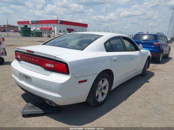 2014 DODGE CHARGER SE