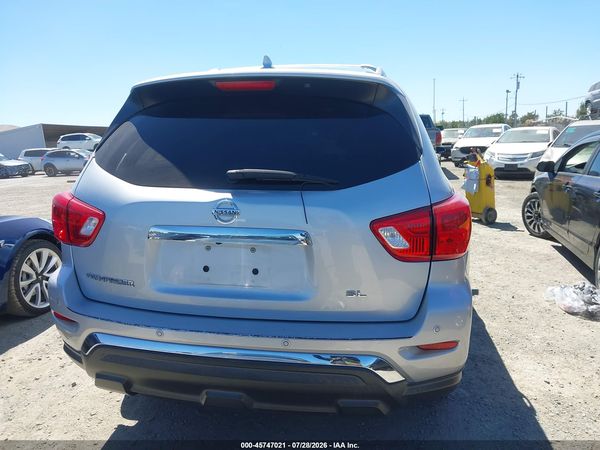 2019 NISSAN PATHFINDER SL