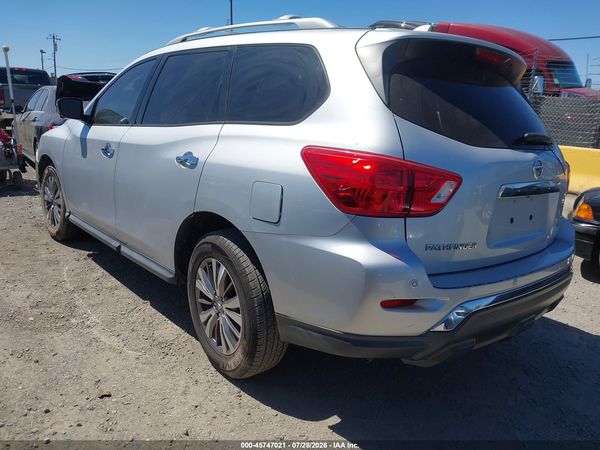 2019 NISSAN PATHFINDER SL