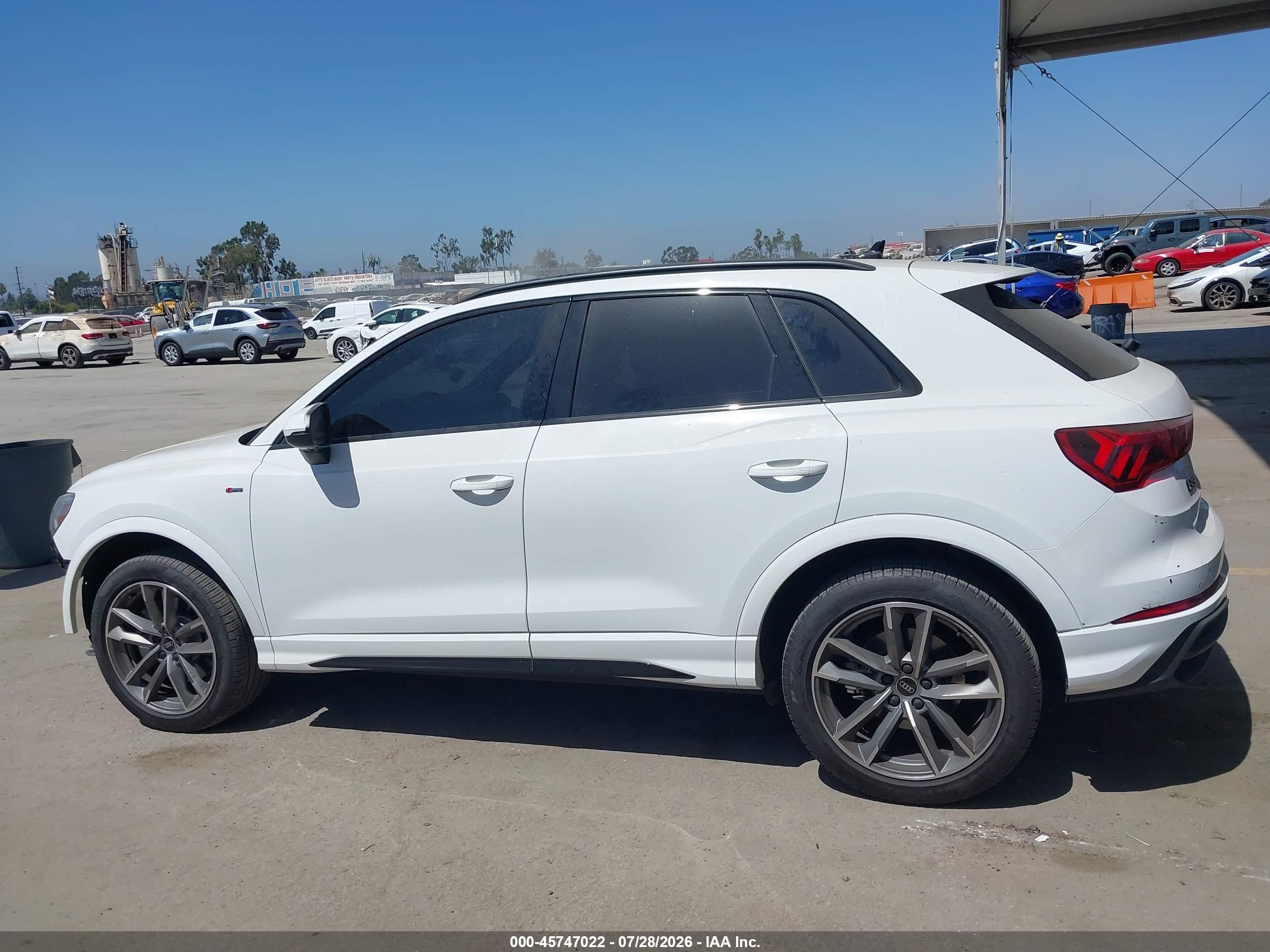 2025 AUDI Q3