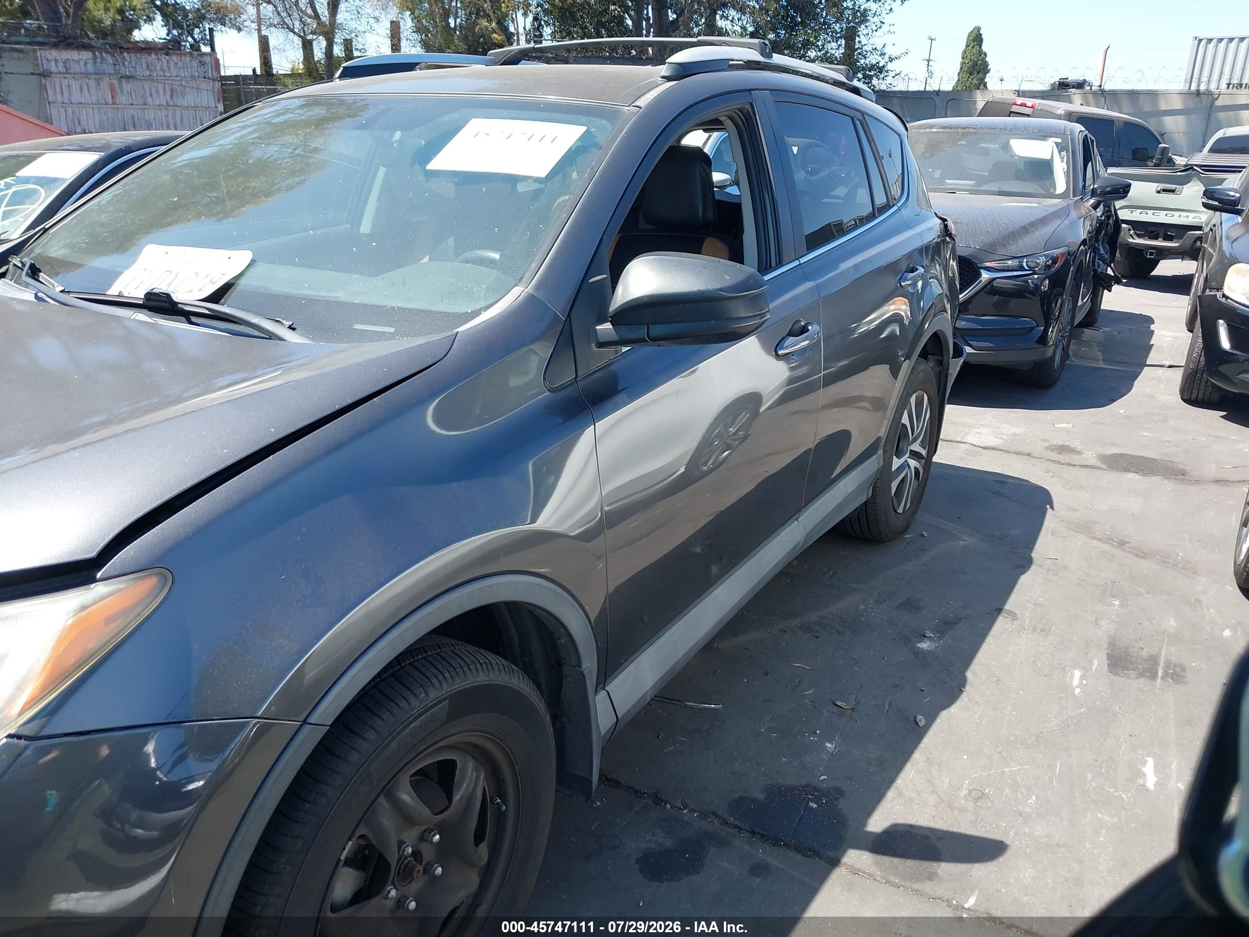 2016 TOYOTA RAV4 LE