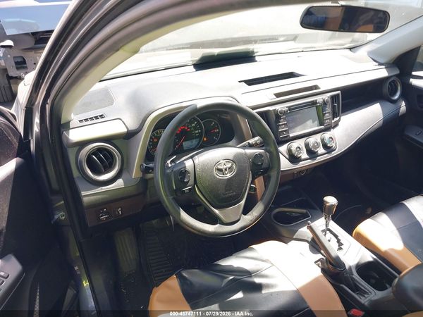 2016 TOYOTA RAV4 LE