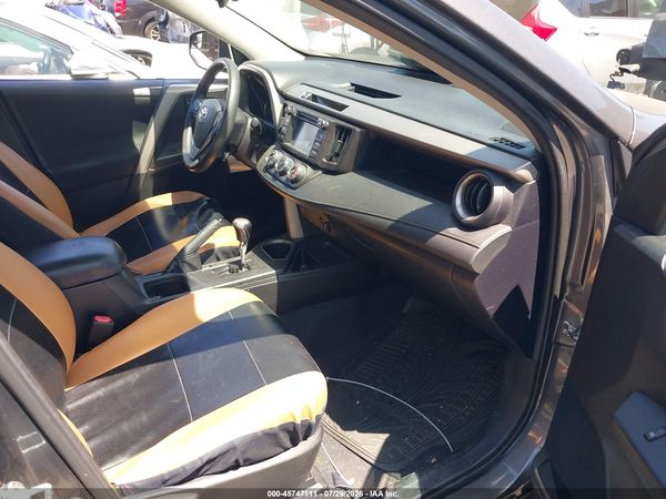 2016 TOYOTA RAV4 LE