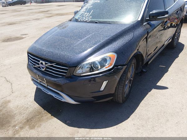 2017 VOLVO XC60 T6 DYNAMIC