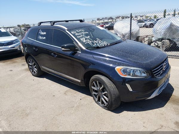 2017 VOLVO XC60 T6 DYNAMIC