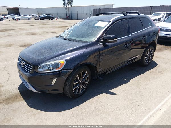 2017 VOLVO XC60 T6 DYNAMIC