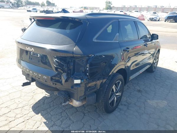 2022 KIA SORENTO S