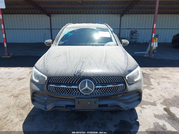 2022 MERCEDES-BENZ GLC 300 SUV
