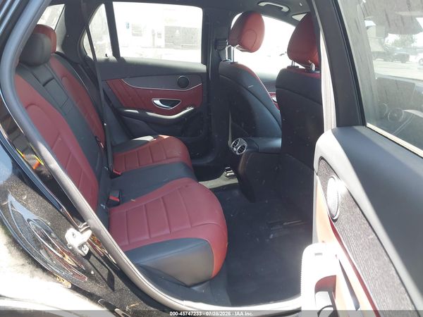 2022 MERCEDES-BENZ GLC 300 SUV